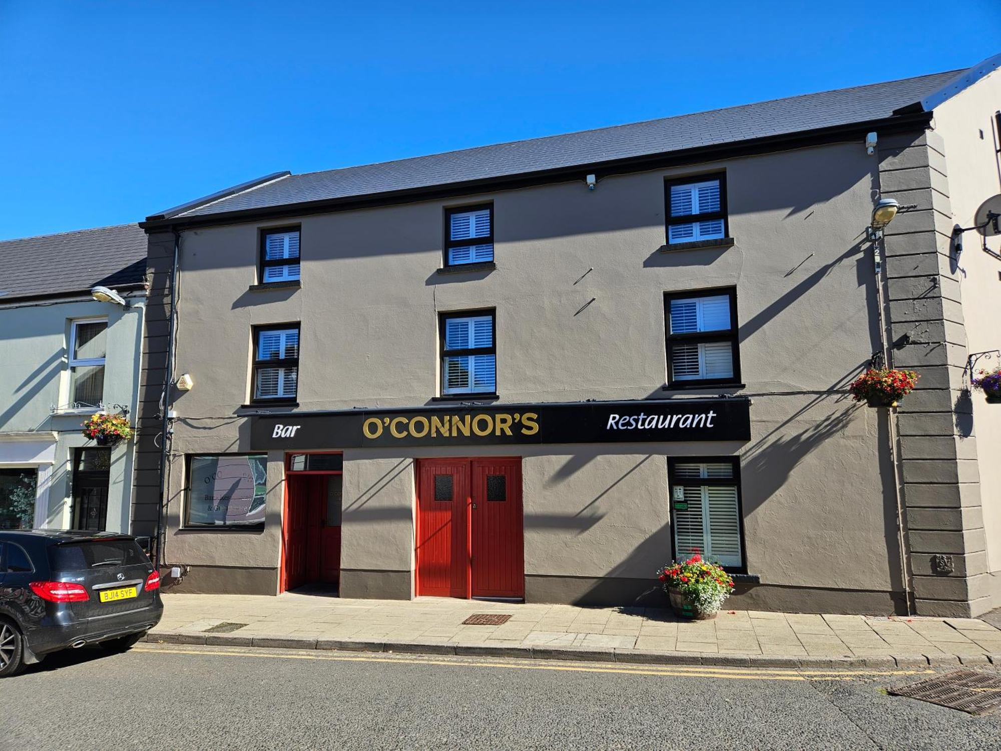 O'Connors Bar Restaurant And Guesthouse Dromore  Ngoại thất bức ảnh